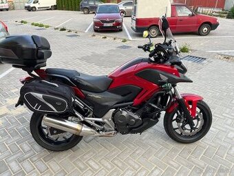 Honda NC750X - 1