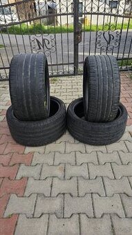 Dunlop sport max 285/30 R19 - 1