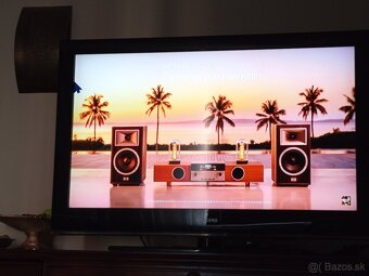 "Samsung LE40B530"+ "Strong LEAP-S1" = smart 40" TV set