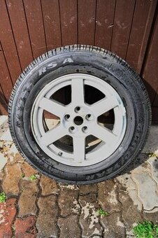 Jeep cherokee KJ náhradné koleso.