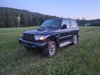 Mitsubishi pajero 2.5 - 1