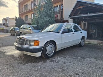 Mercedes-Benz W201 190D 2.0 (1988)