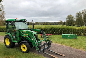 John Deere 4310