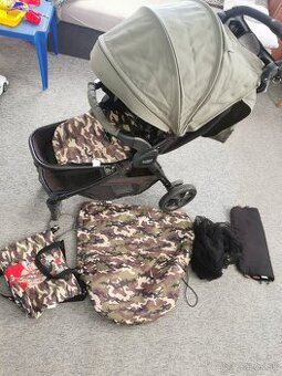 Britax b-motion
