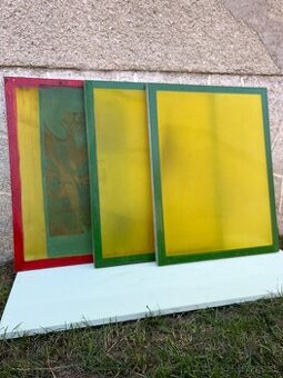 Predám sieťotlačové rámy so sieťovinou - 8ks