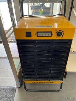 MASTER DH 92 PROFESIONÁLNY ODVLHČOVAČ VZDUCHU 80L/24HOD