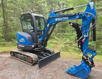 Minibagr RIPPA R32 PRO skladem Praha 4