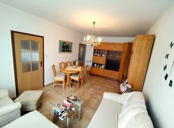 Viac ako byt, Váš NOVÝ DOMOV - Veľký 3i byt, Bizetova ul. v 