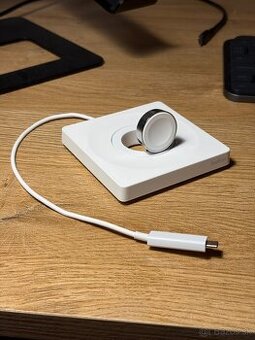 Belkin Apple Watch nabíjačka - 1