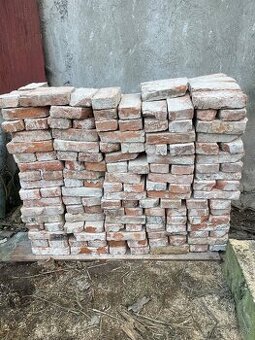 Darujem tehly za odvoz