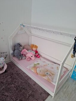 Detská posteľ domček