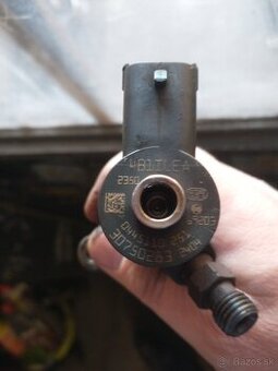 Predam vstrekovace na volvo xc90 xc70 v70 s80