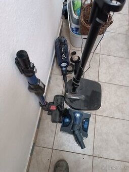 Rowenta tyčový vysávač