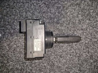 Spínacia skrinka s kľúčom VW Touareg 7l