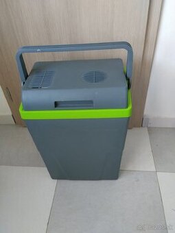 Chladnička do auta 12V