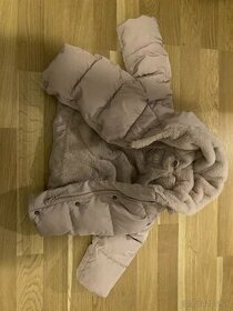 Dievcenska zimna ruzova bunda na vysku 80cm
