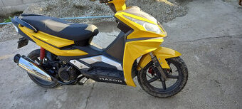 Skúter - MAXON,, skuter 50 ccm s TP a špz