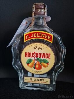 Fľaše alkoholu