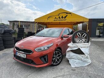 Kia Ceed 1.6 CRDi GOLD -V ZÁRUKE- NEBÚRANÉ