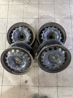 plechové disky 4x108 r16