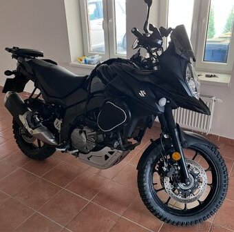 SUZUKI DL650 VSTROM