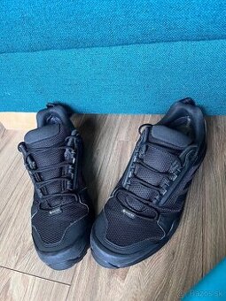 Adidas terrex