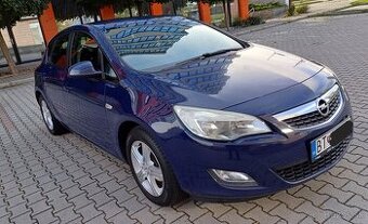 Opel Astra J Hatchback 1.3 Cdti 70kw Diesel, r.v.2013