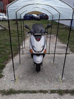 Predám Maxi skúter YAMAHA MAJESTY 125CM3