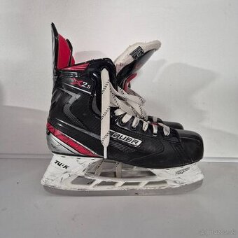 Predám hokejive korčule Bauer Vapor X2.5