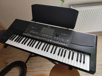 KORG PA 600