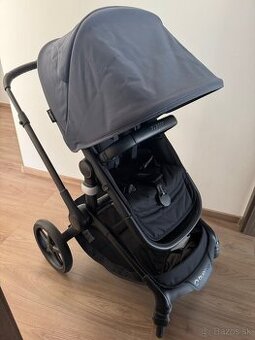 Bugaboo Fox 5 Black v záruke a novou vaničkou