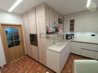 HALO reality - Predaj, štvorizbový byt Topoľčany, Juh