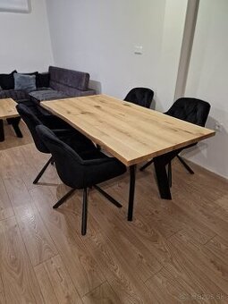 Dubový jedálenský stôl rustik