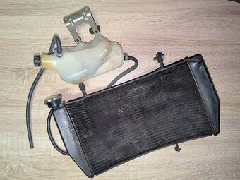 Ducati 848 chladiaca sústava