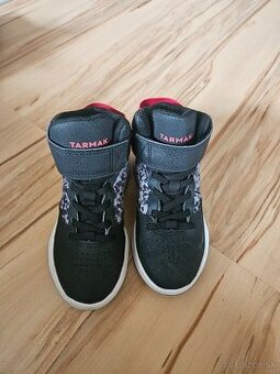 Prechodné vyššie topanky č.29