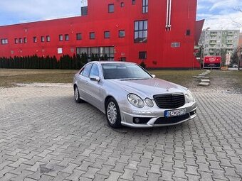 W211 e320 benzín Avangarde