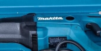 Chvostova píla Makita