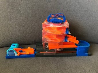 Hot Wheels City Deluxe Set GBF95