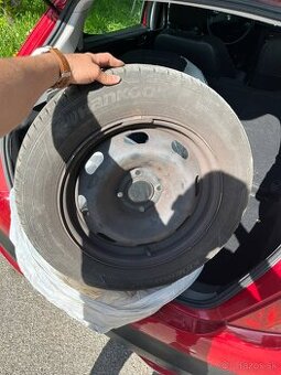 Predám sadu kolies 15" s pneumatikami Hankook