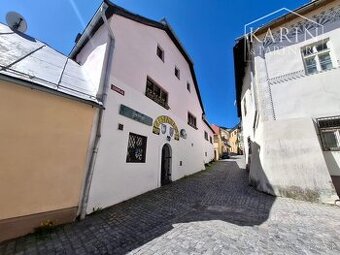 Kultúrna pamiatka - Rodinný dom s úžitkovou plochou 271 m2