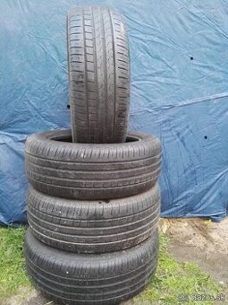Ponúkame 4 letné pneumatiky Pirelli Cinturato 215/55 R17