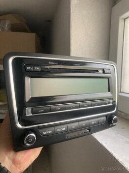 Swing autoradio Superb