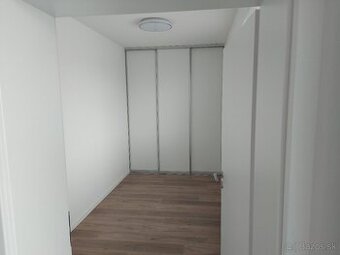 Prenájom trojizbového bytu, novostavba, Trnava