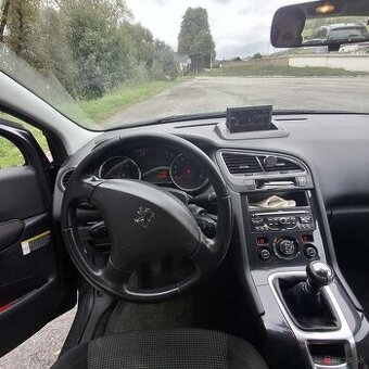 Predám Peugeot 5008, 1.6 HDi 82 Kw, r.v. 2010, 7 miestne
