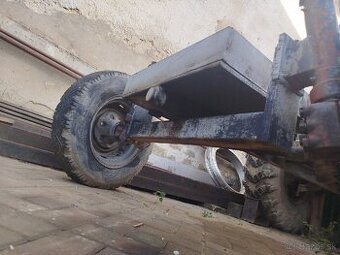 Malotraktor Predná náprava