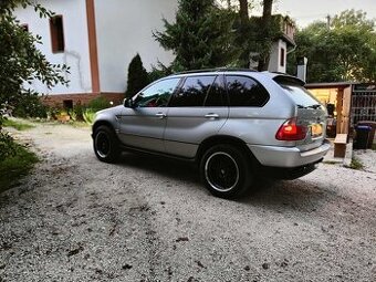 BMW X5 E53 4.4i