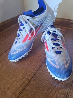 Turfy Adidas F50 League