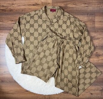 Panska suprava Gucci