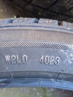 Predam zanovne zimne pneumatiky 225/40 R 18