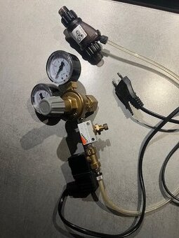 Kompletný CO2 set s nočným vypínaním bez fľaše